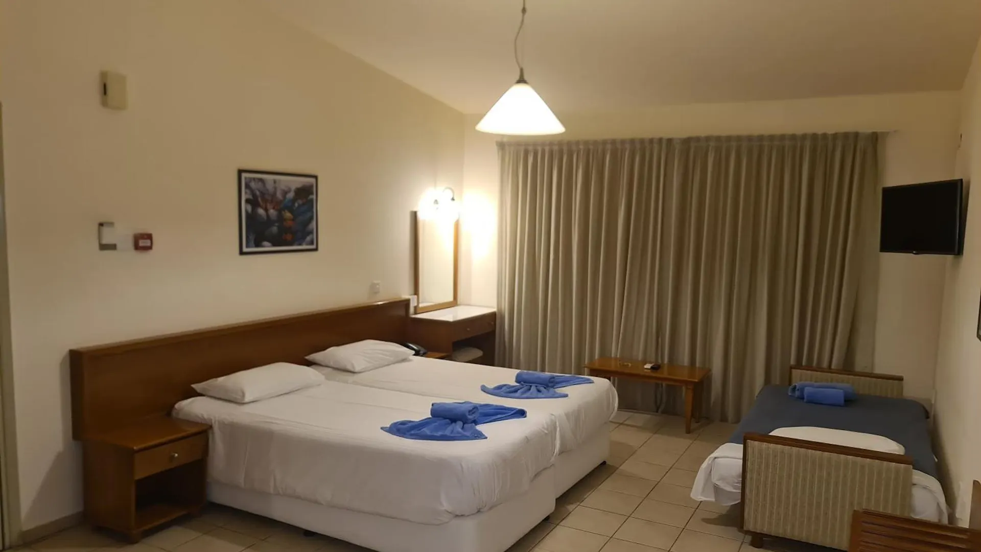 Nissiana Hotel & Bungalows Αγία Νάπα